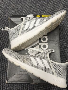 adidas Cloudfoam Lightweight Knit Sneakers - Grey/White